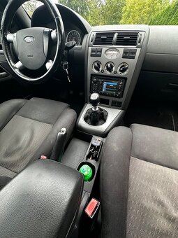 Ford Mondeo MK3 1.8 benzin po STK , střešní okno , tažné - 11