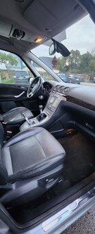FORD Galaxy - zadní a přední část nehoda, plně pojízdné - 11