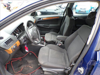 Opel Astra 1,7 CDTi N1,TAŽNÉ ZAŘÍZENÍ - 11