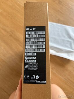 ASUS Vivobook 15 - 11