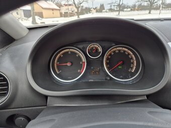 Opel Corsa D 1.3 CDTI - 11