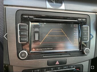 Volkswagen Passat 1.4 TSi EcoFuel Comfortline - 11