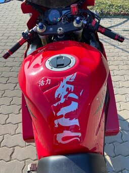 Suzuki Gsxr 600, 88KW, 23xxx km, nová STK - 11
