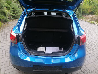 Mazda 2 1.5i 66kw r2018-91000kmNAKAMAxenonKameraVyhřSed - 11