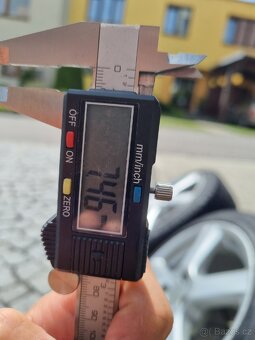 Hliníková kola Enzo R16 s pneu 195/45 R16 Renault - 11