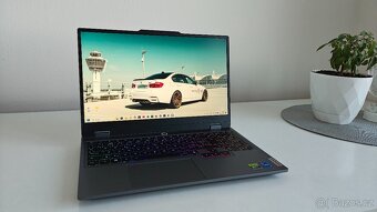 Herní Notebook Lenovo LOQ 15IRX10 šedý - 11