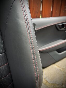 PRODÁM SPORTOVNÍ INTERIÉR JAGUAR F-TYPE - 11