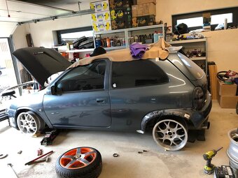 Opel Corsa B GSI C20XE - 11