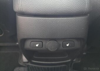 Kia Sorento 2.2-4x4-TAŽNÉ 2t-PREMIUM-AUT - 11