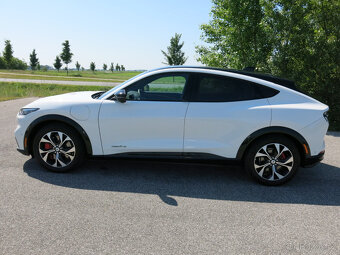 Ford Mustang Mach-E 75,7kWh Premium AWD 269PS - DPH - 11