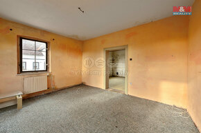 Prodej rodinného domu, 268 m², Janov - 11