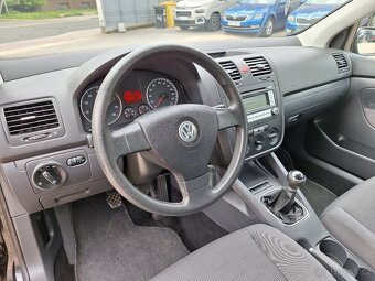 Volkswagen Golf 1.4i 16V 59KW TrendLine  Alu kola 18" - 11