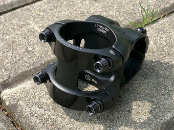 Představec Bontrager Line Pro - 35,0 / 0° - Blendr - černý - 11