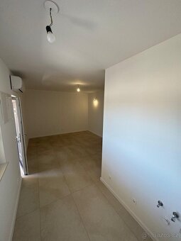 Apartmán na ostrově Vir, 100m od moře - 11