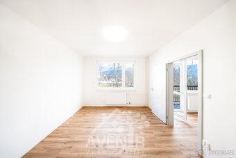 Pronájem byty 4+kk, 71 m2 - Hejnice, ev.č. 00150 - 11