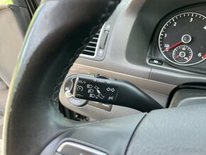 VW TOURAN 1.6 TDI  Koupeno v ČR Nová stk - 11