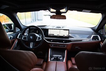 BMW X6 M60i xDrive INDIVIDUAL/B&O/SKY LOUNGE/MASÁŽ - 11