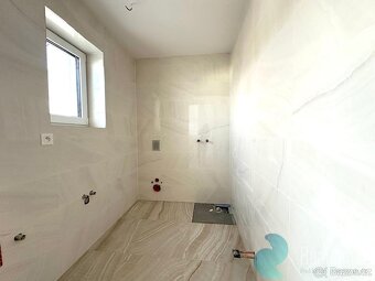 Byt 4+kk, 101,45m2, mezonet, zahrada, balkón, parkování, Pan - 11