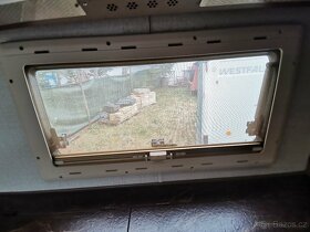 Karavan Hobby 495 Prestige - SOLÁRY - 11