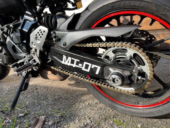 Yamaha mt 07 - 11