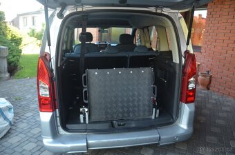 Citroen Berlingo MultiSpace 1.6HDI pro přepravu ZTP - 11