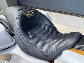 Prodám Harley-Davidson Road King Bagger 2017, 25200km - 11