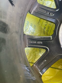 Mazda zimni Alukola 16" original - 11