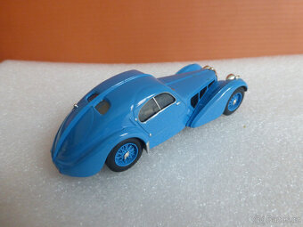 modely aut 1:43 6. - 11