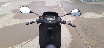 Aprilia Sportcity 200 - 11