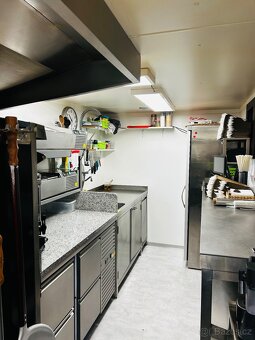 Prodej PIZZA stánku - 11