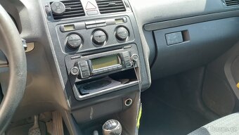 VW Touran 2003 2.0 TDI 100kw - 11