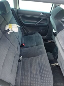 Prodám Volkswagen Passat kombi 1.9 tdi - 11