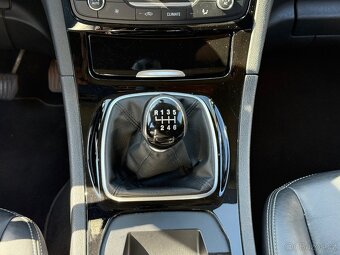 Ford S-MAX, 2,0/100kW Tažné Kůže - 11