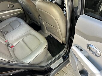 Kia Soul EV Eco-electric, větrání sedadel, navi, park kamera - 11