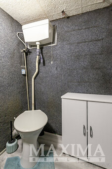 Dům 6 a více o ploše 200 m2 - Doksany, Doksany - 11