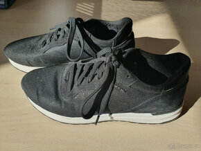 DÍVČÍ BOTY TENISKY GEOX RESPIRA VEL 36 ČERNÉ S TŘPYTKAMI - 11