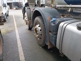Iveco AD340 Betonmix LIEBHERR-9m3 8x4 2017 - 11