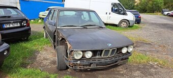 BMW 520i - 11
