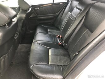 Mercedes Benz W210 E420 V8 - 11