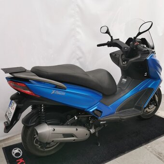 Skútr KYMCO X-TOWN 125i odpočet DPH - 11