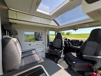 Adria Twin Supreme 640 SGX - 11