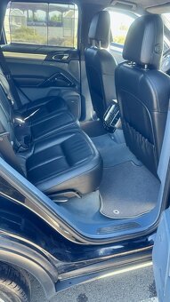 Porsche Cayenne Turbo 958 r.v.2010 - 11