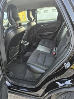 Volvo XC60 2.0 D4 140kw 2020 - 11