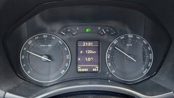 Škoda Octavia 2 1.9TDi 77kW, manuál, 1.majitel - 11