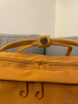Prodám batoh značky Fjällräven Kanken Weekender žlutý - 11