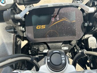 BMW R1250 GS (výroční edice 40 let GS) - 11