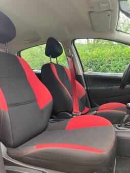 peugeot 207 1.4i - 11