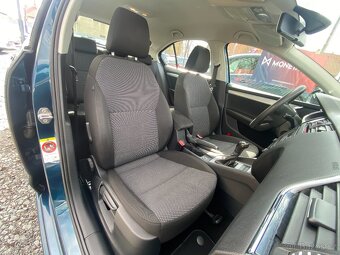 Škoda Octavia 1.2 TSi Climatronic, Vyhřívaná Sedadla - 11