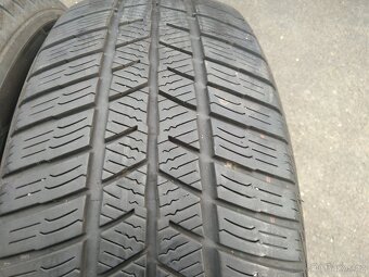 Prodám zimní gumy Barum Polaris 5 205 /60 R16 - 11