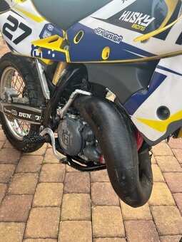Husqvarna WR 125 TOP STAV - 11